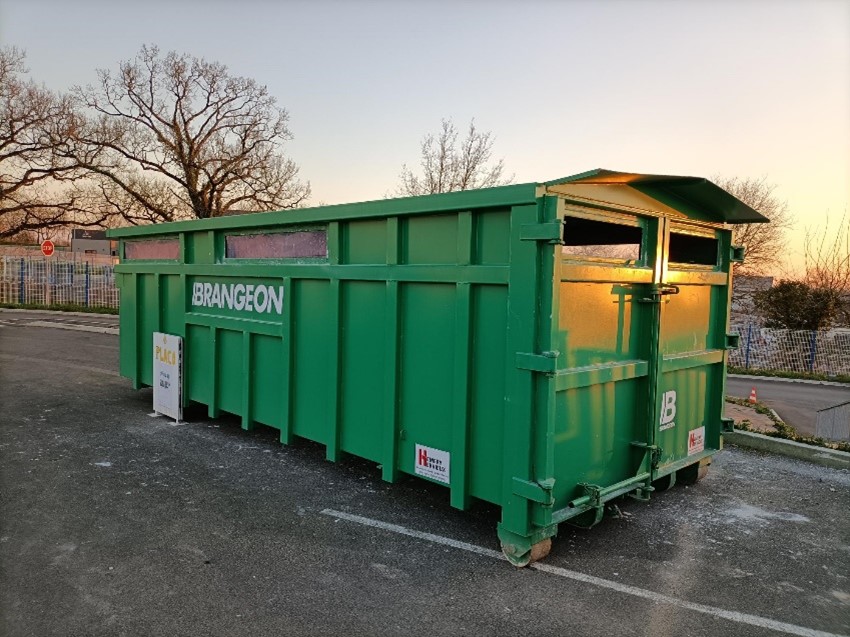Une benne « plâtre » à la déchèterie de NotreDamedesLandes Héric